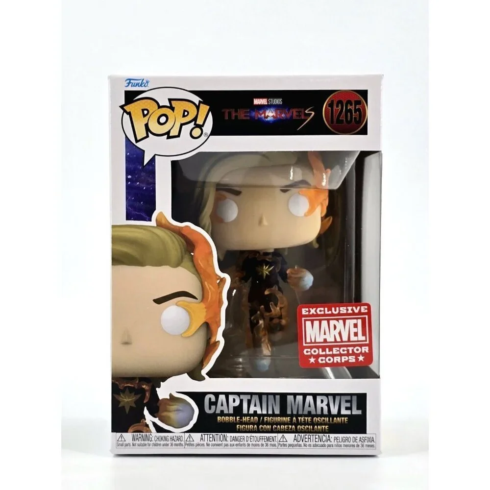Funko Pop! Captain Marvel 1265 Marvel Collector Corps Exclusive Shirt & Sticker